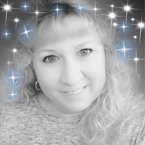 Meet your Posher, Carrie